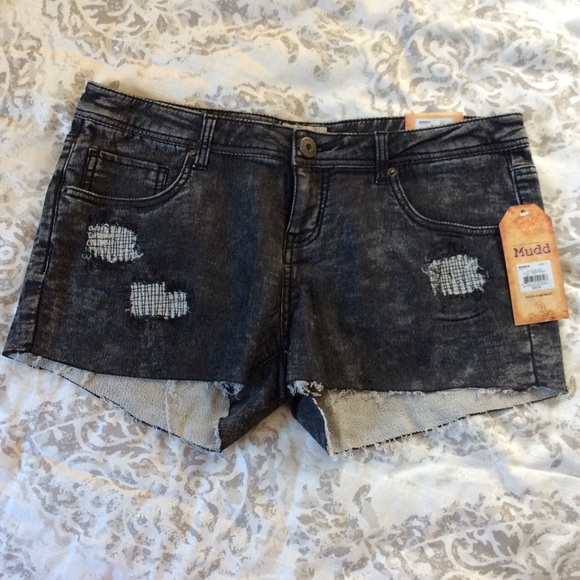 NWT Mudd Jeans Raw Edge Shorts - Picture 1 of 5